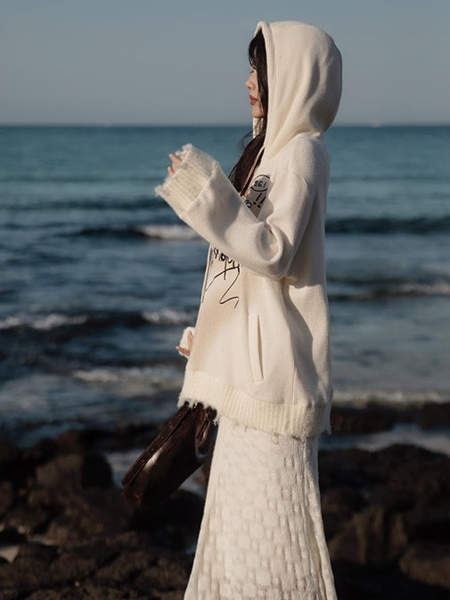 Dragon Embroidery Hooded Sweat & Neck Warmer