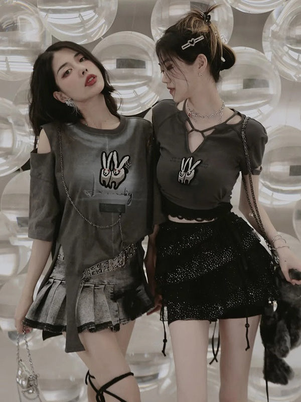 Bunny Length T-Shirt & Black Lace Set-up