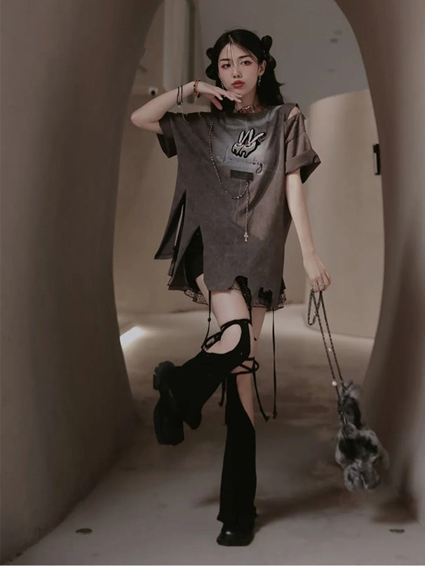 Bunny Length T-Shirt & Black Lace Set-up