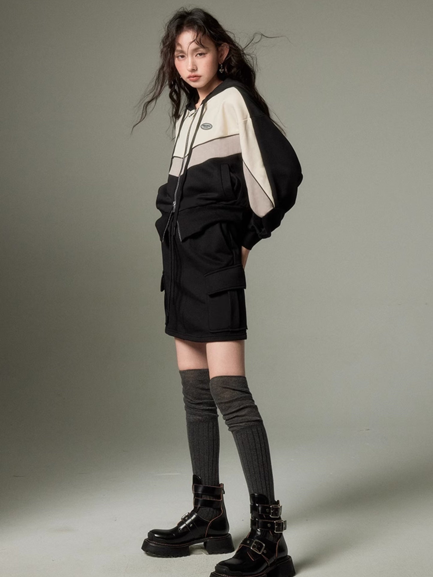 Sports Style ZIP-up Hoodie & A-Line Skirt