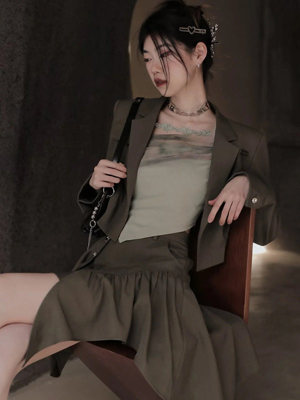 Short Jacket &Asymmetry Culottes & Tube Top & T-shirt