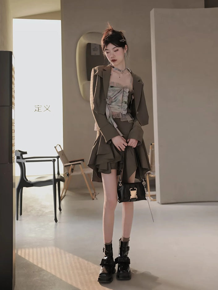 Short Jacket &Asymmetry Culottes & Tube Top & T-shirt