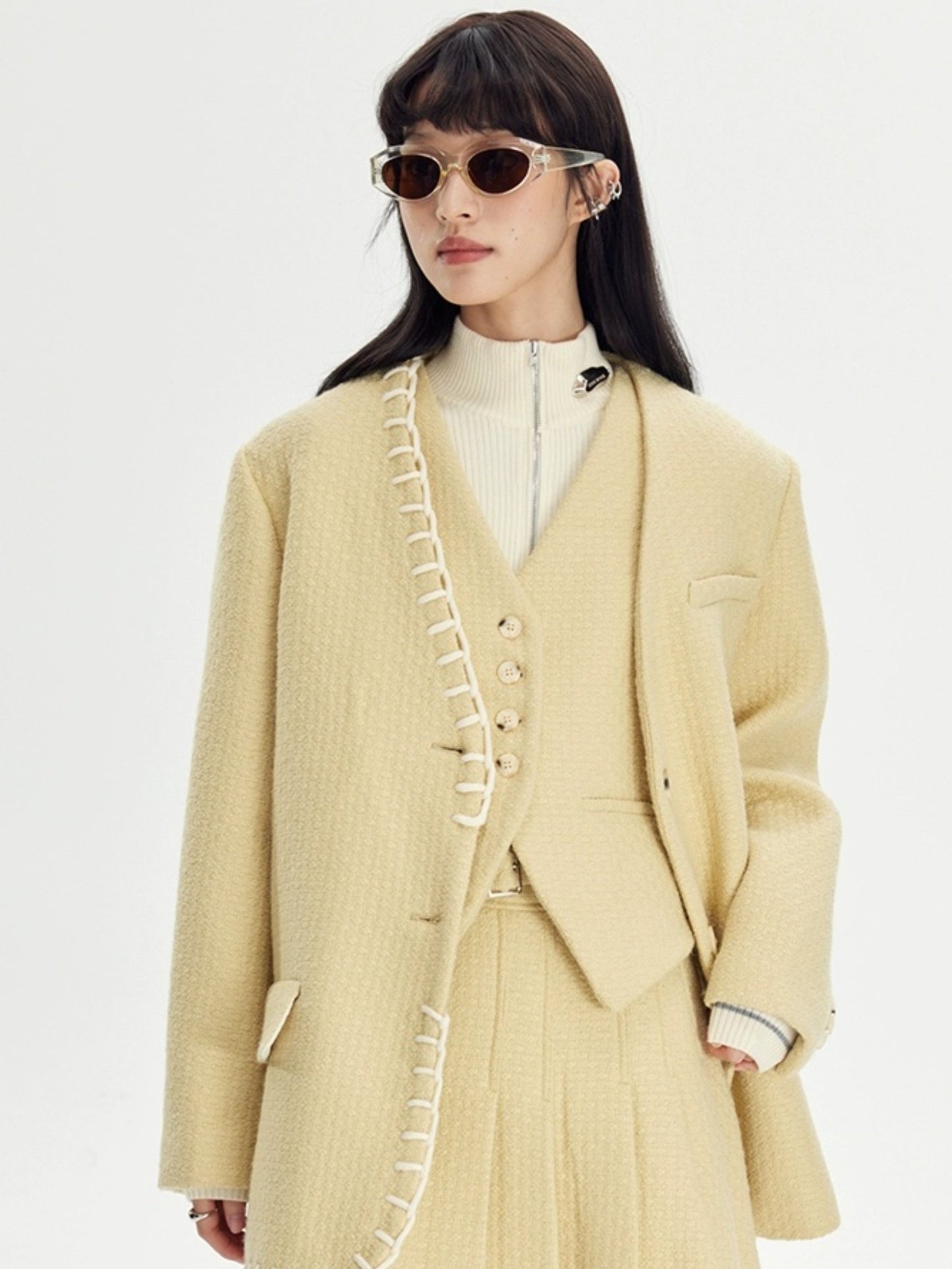 No-Collar Jacket & Vest & High-waisted Pleated Skirt