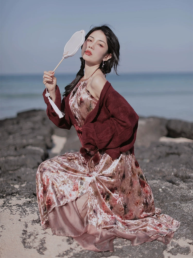 Velvet Print Halter-neck Vest & Layered Design Skirt & Chain Belt & Knitted Hooded Cardigan