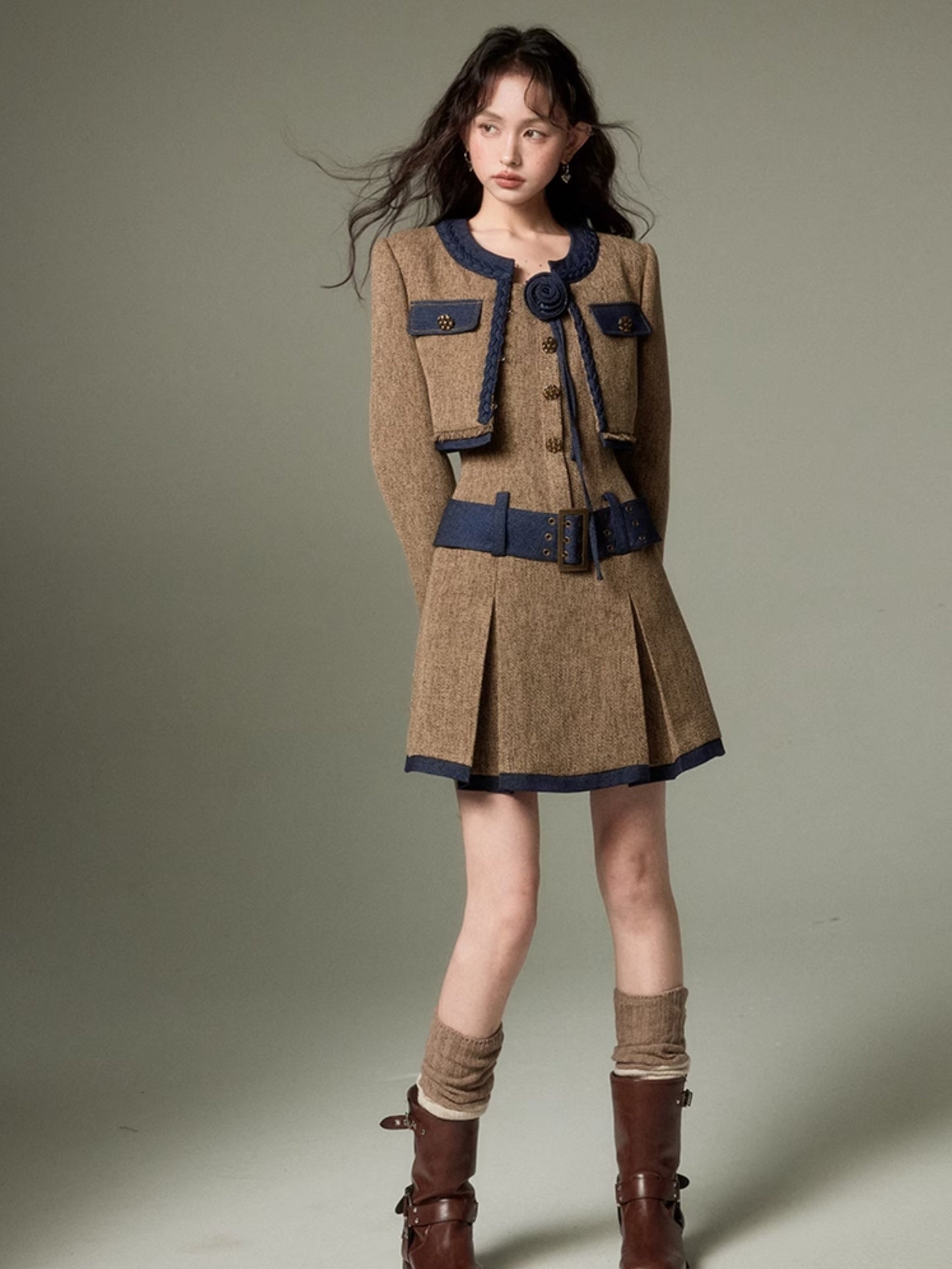 Chic Tweed Short Jacket ＆ Slip Skirt