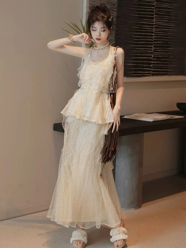 Frill Stitch Sleeveless Top & Irregular Flare Skirt