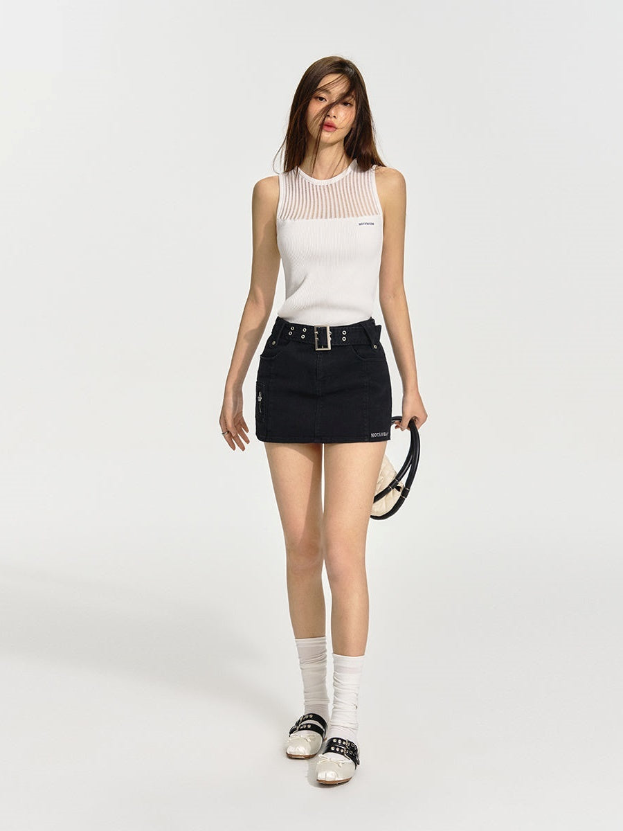 Hollow Knitted Vest & Pleat Skirt