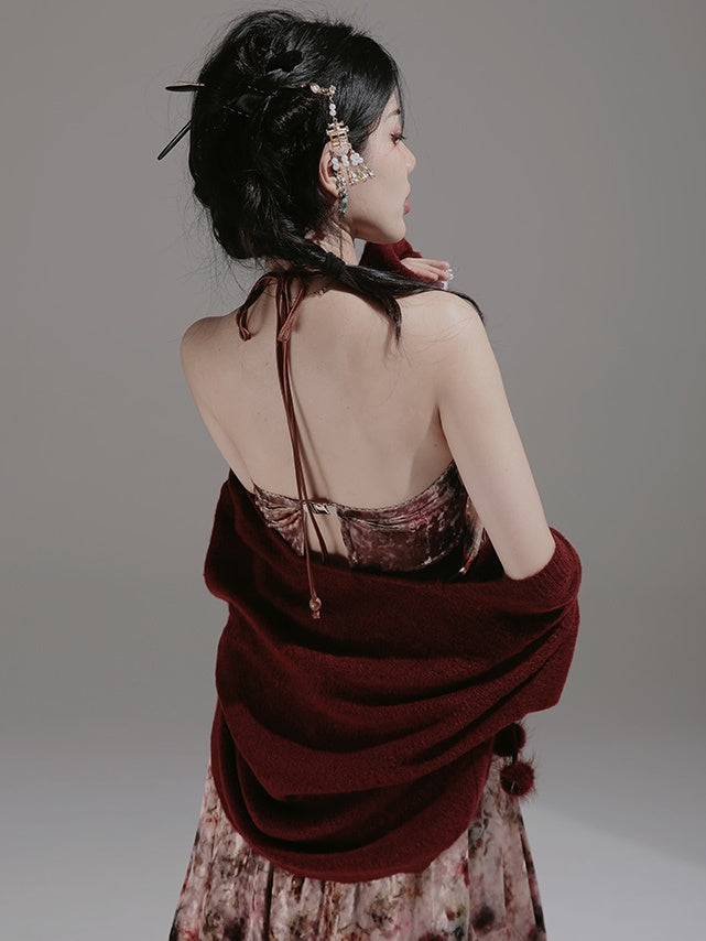 Velvet Print Halter-neck Vest & Layered Design Skirt & Chain Belt & Knitted Hooded Cardigan