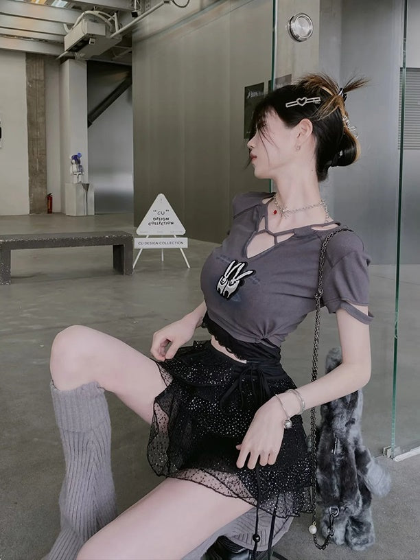 Bunny Length T-Shirt & Black Lace Set-up