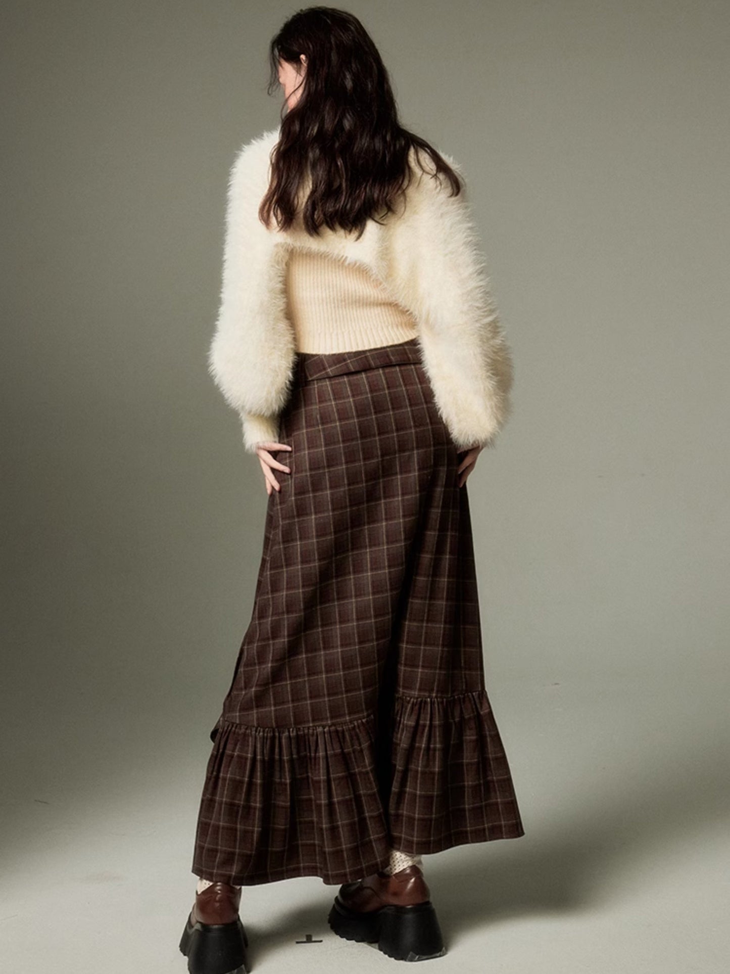 Hanging Neck Tube Top & Shawl Cardigan Set-up
