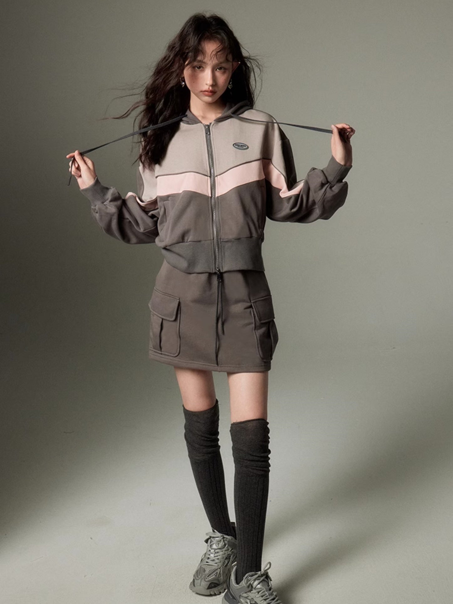 Sports Style ZIP-up Hoodie & A-Line Skirt