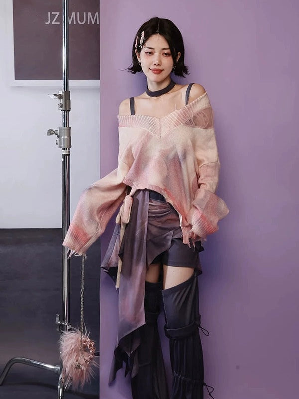 Gradation V-neck Loose Sweater & Camisole