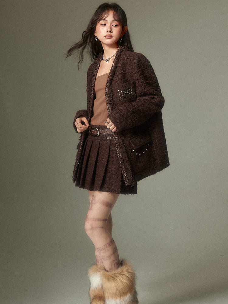 Rivet Glitter Tweed No-Collar Jacket & Pleated Skirt