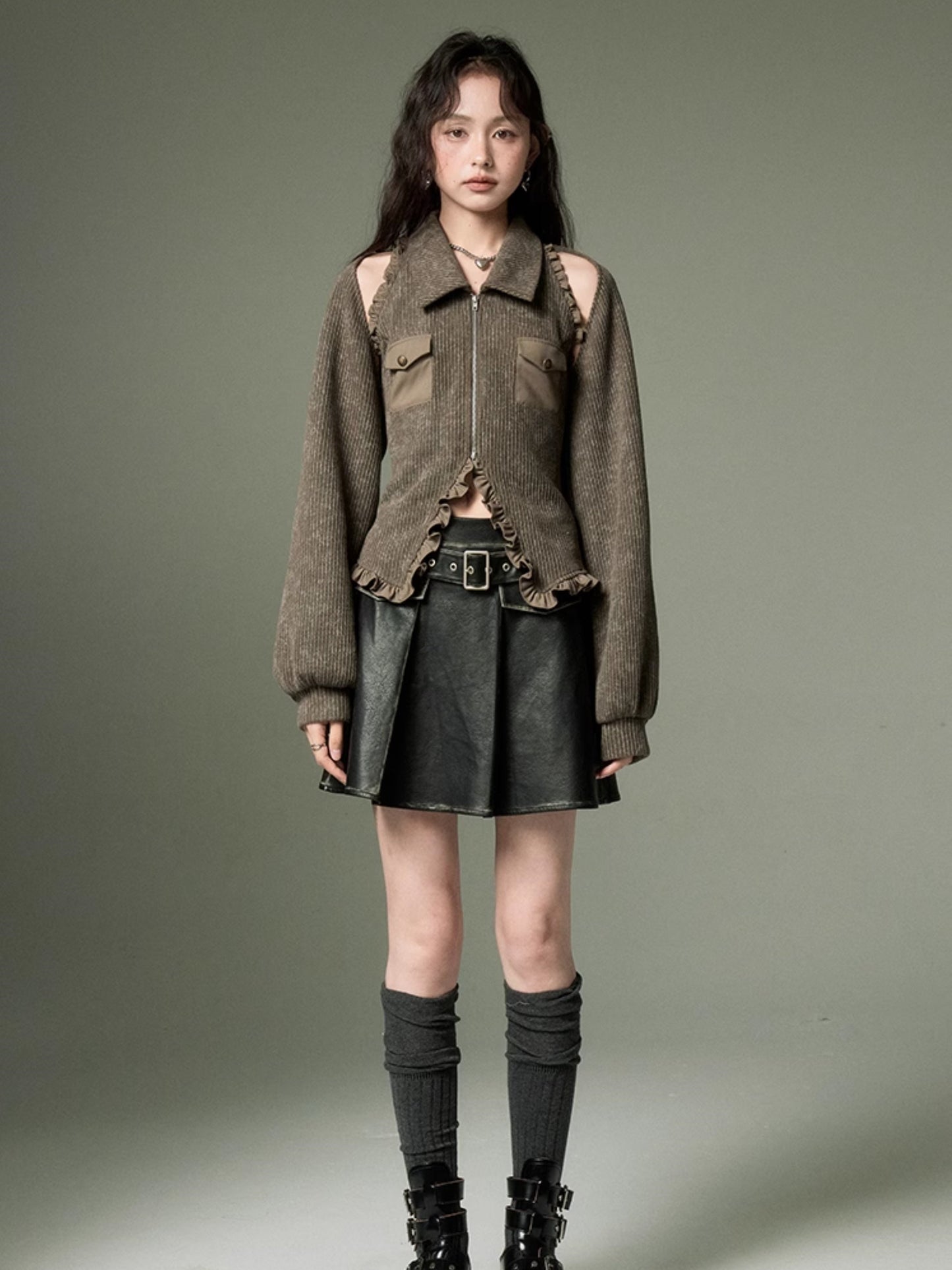 Polo Collar Knitted Sleeveless Top & Shawl Cardigan Set-up