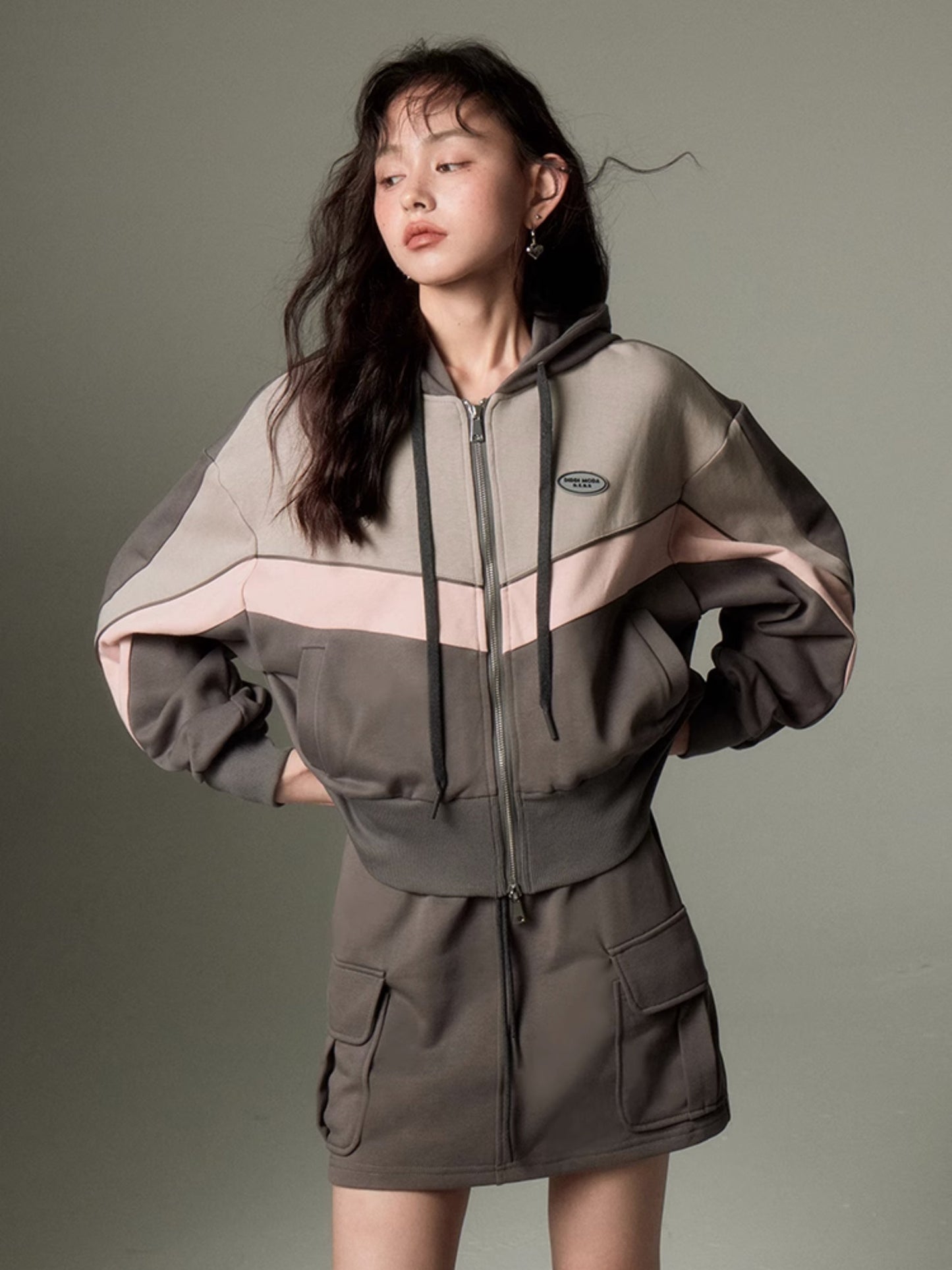 Sports Style ZIP-up Hoodie & A-Line Skirt