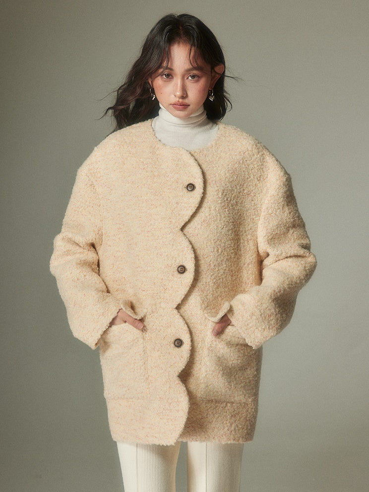 Round Neck Cloud Edge Coat