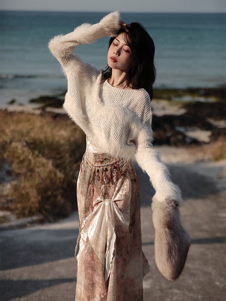 Fluffy Cropped Sweater & Imitation Fur Scarf