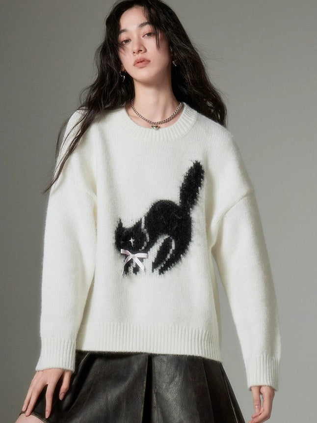 Cat Soft Waxy Round Neck Pullover Sweater