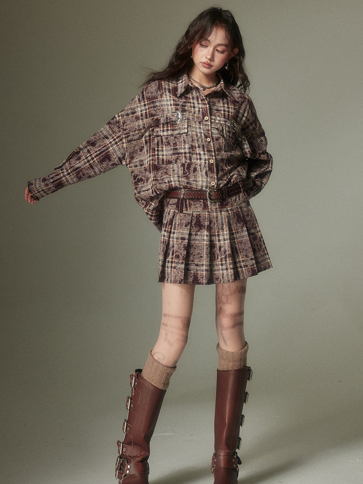 Plaid Loose Long Sleeve Shirt ＆ Pleated Skirt