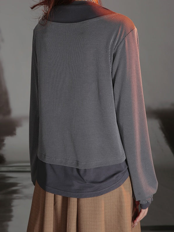 Fake Layered Style Loose Gather Top